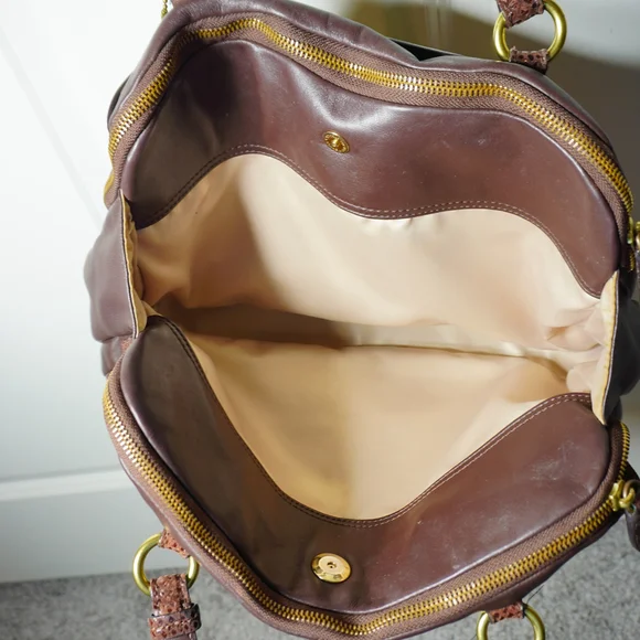 Women's Coach Brown Leather Satchel Bag - Picture 4 of 7